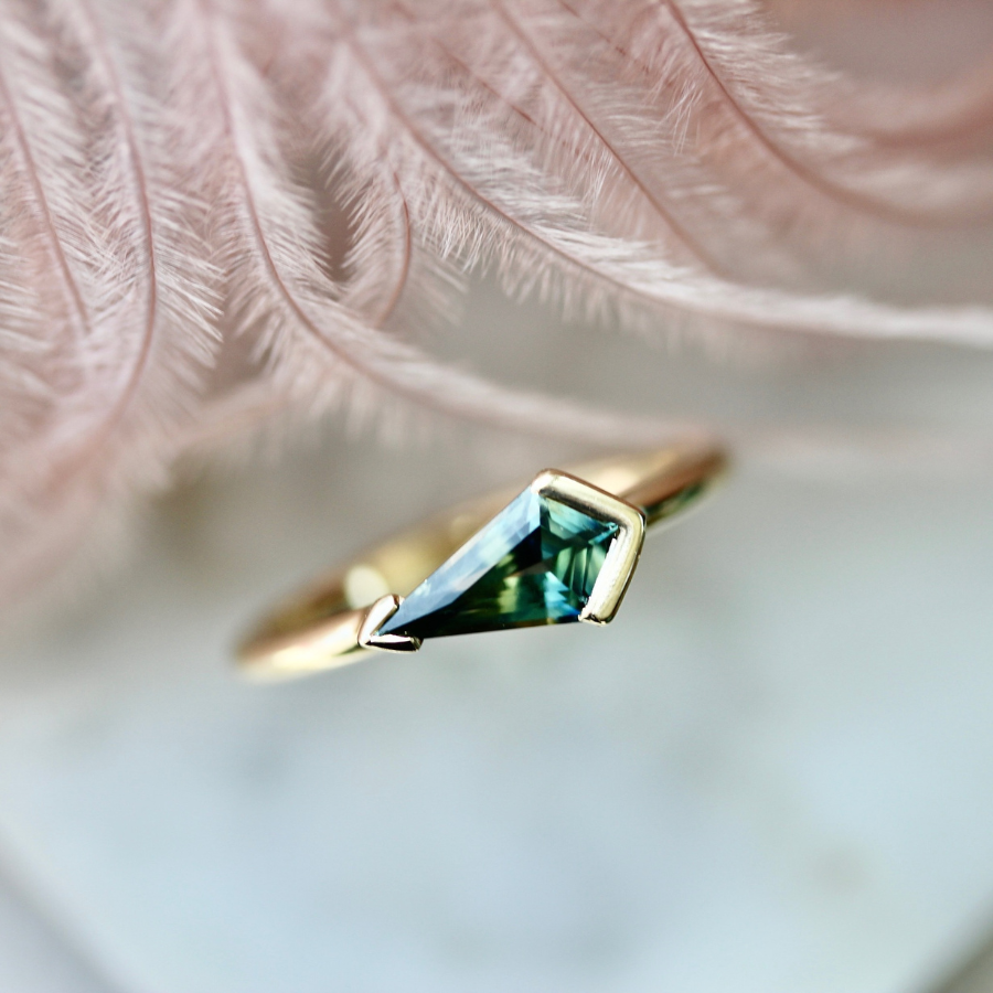 Social Butterfly Green-Yellow Kite Cut Sapphire Ring
