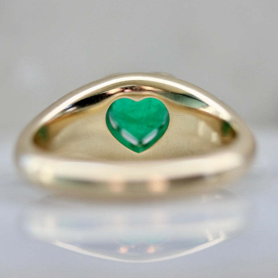 
            Sour Apple Heart Cut Emerald Bombe Ring