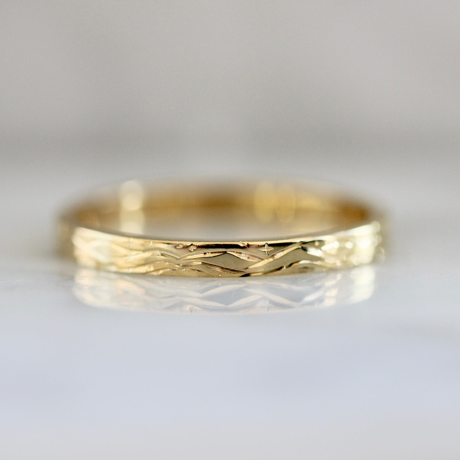 Waves inspire engraved wedding band in 14k yellow Gold 2438
