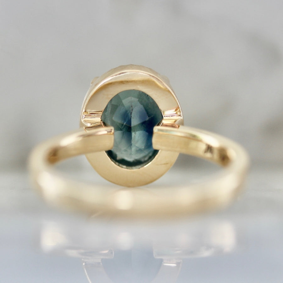 Winning Streak Green-Blue Oval Cut Sapphire Ring