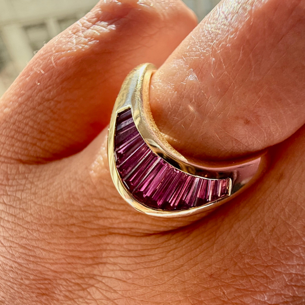 ombré baguette cut sapphire ring