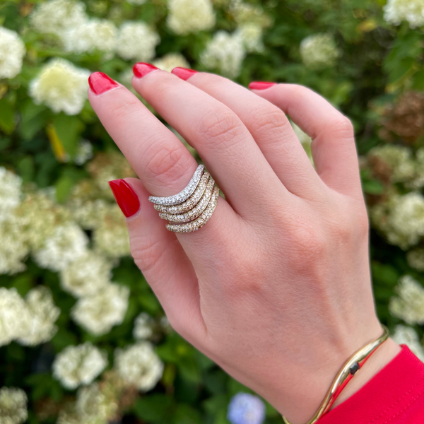 curved diamond pavé band