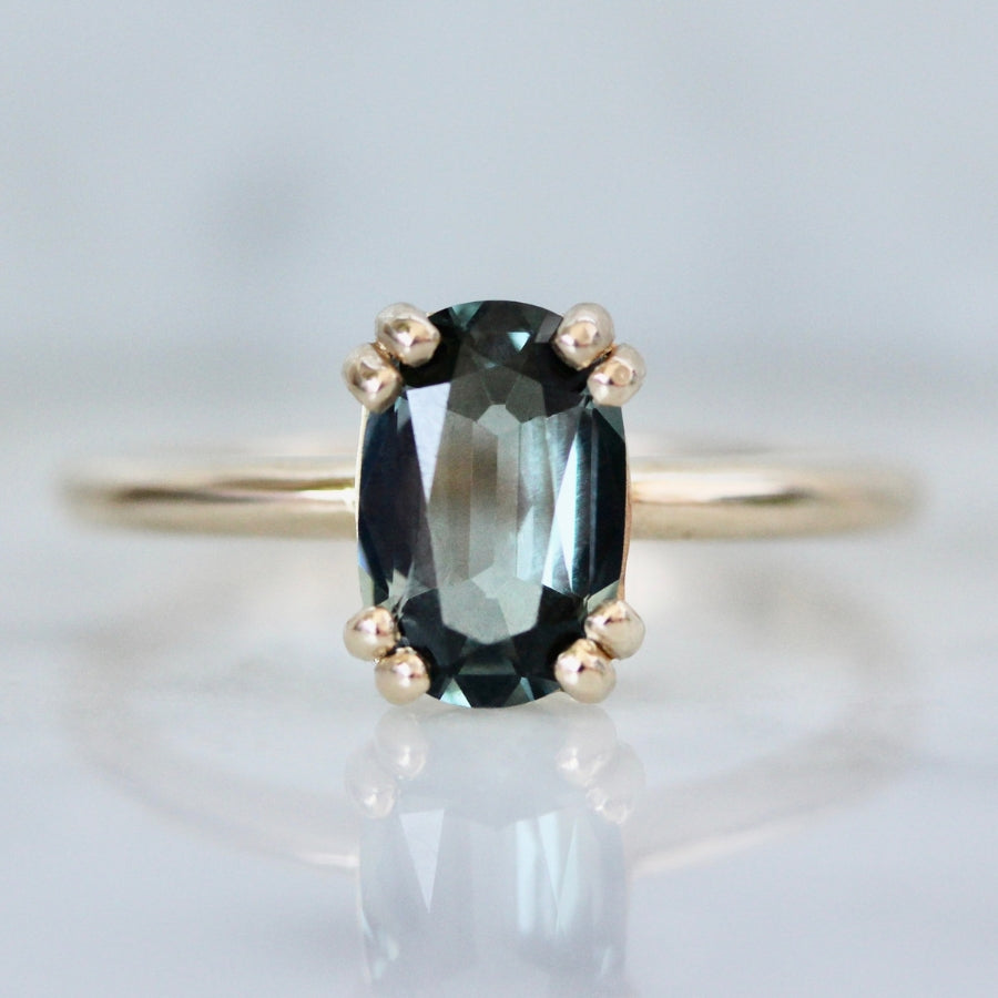 
            blue spinel ring