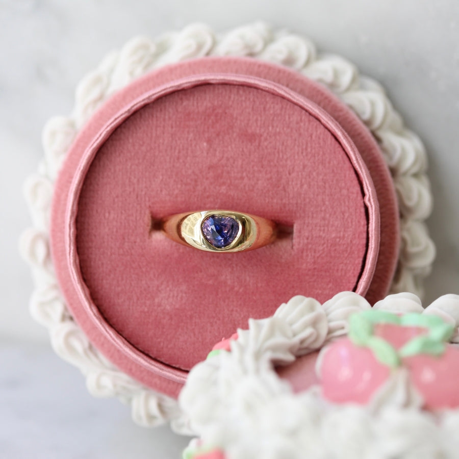 
            heart sapphire ring