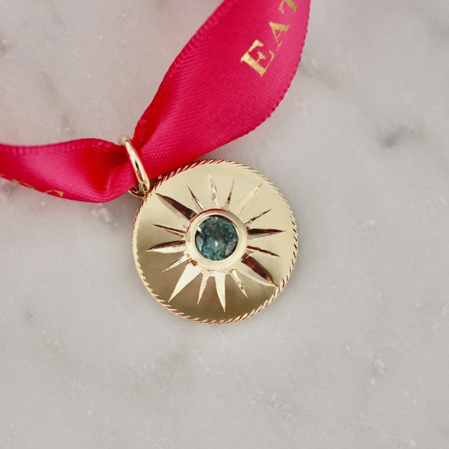 montana sapphire pendant