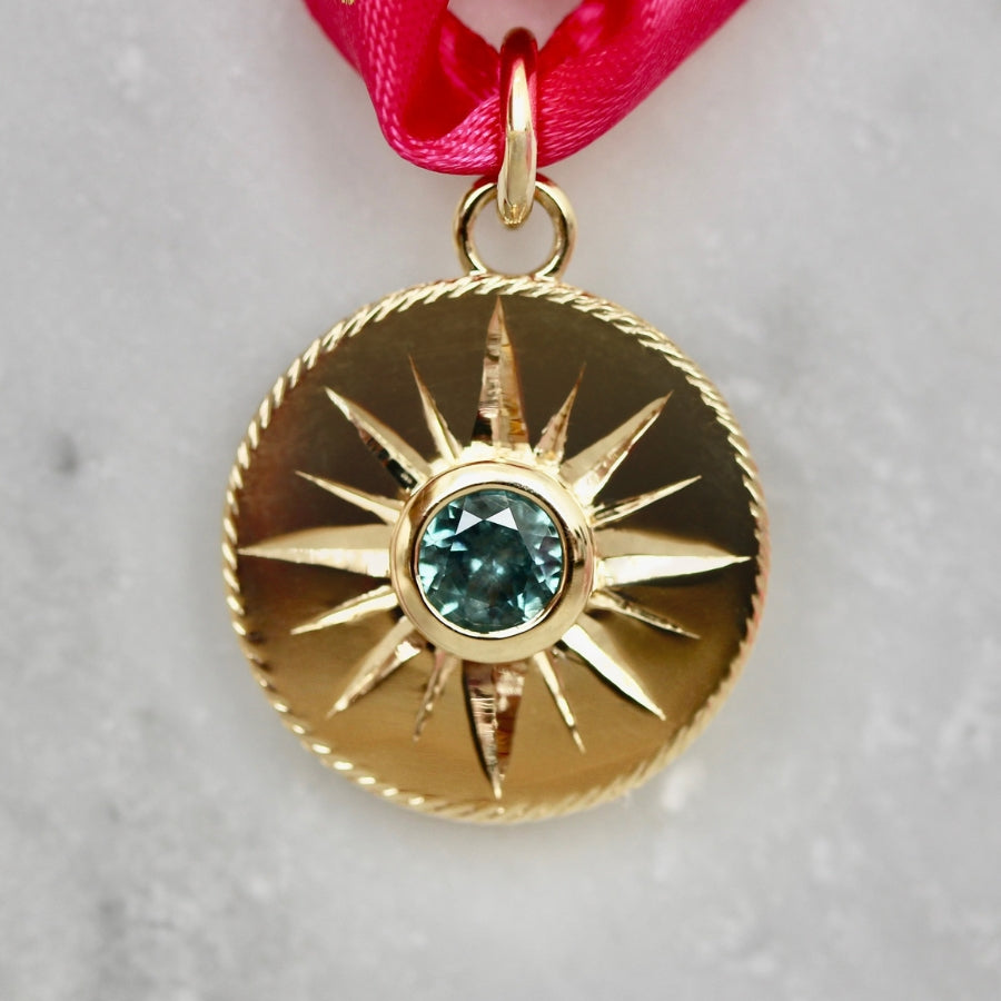 montana sapphire pendant