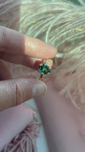 oval green sapphire ring