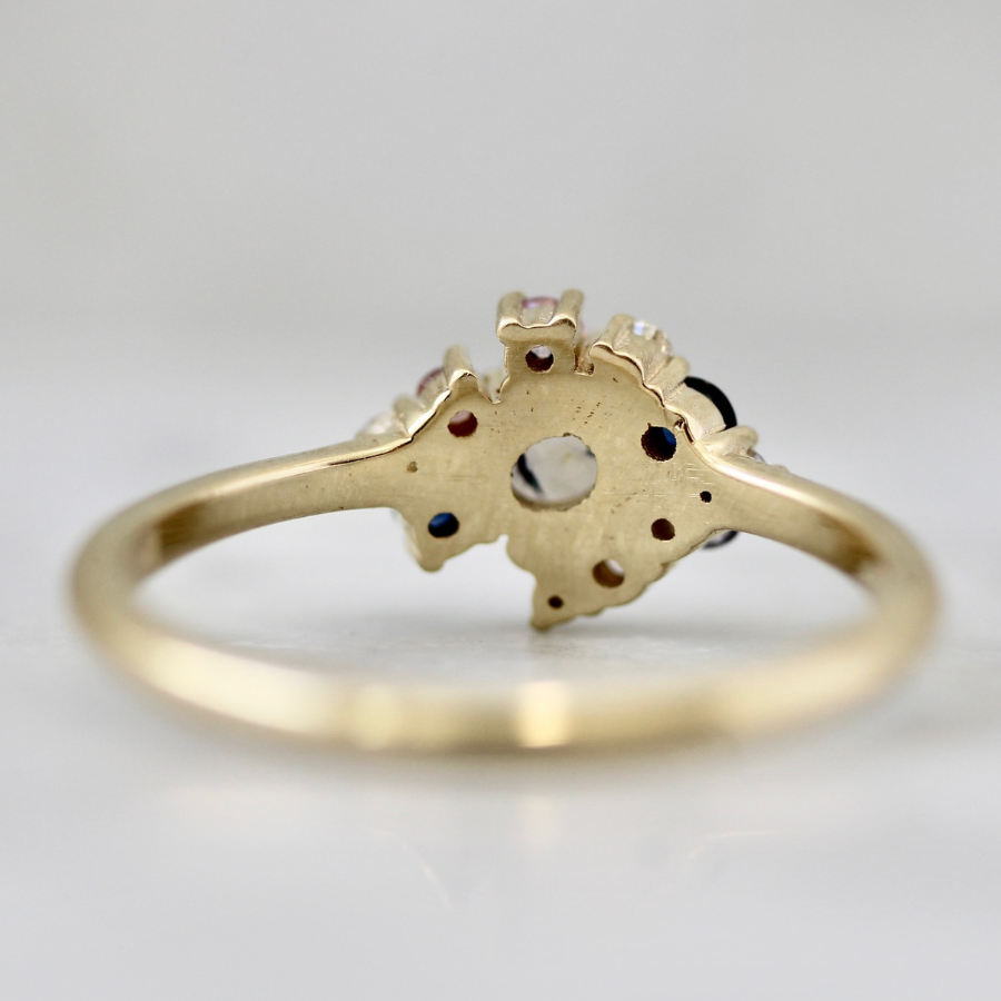 sapphire cluster ring