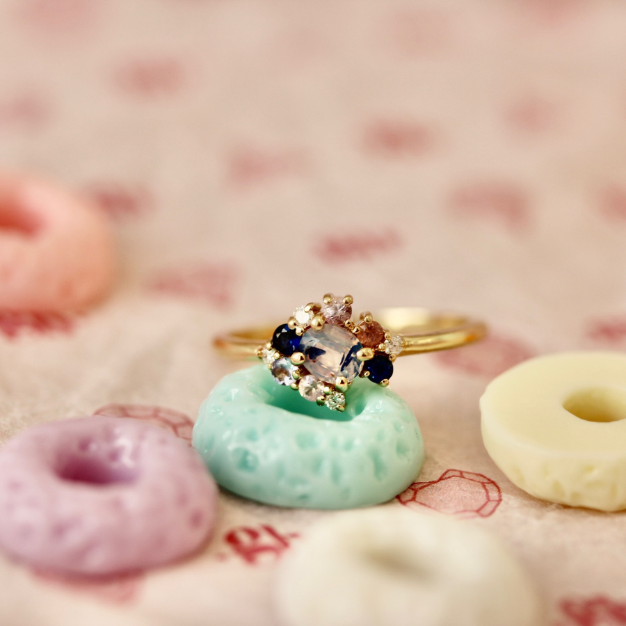 sapphire cluster ring