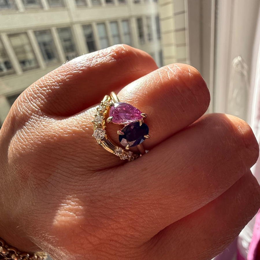 
            sapphire toi et moi ring