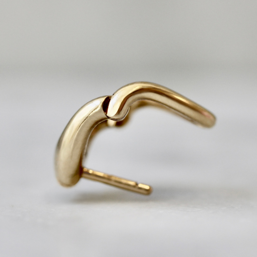 Zaha Plain Gold Huggies