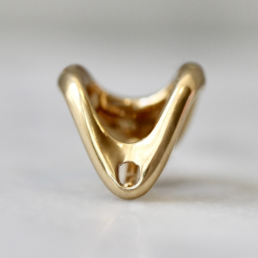 Zaha Plain Gold Huggies