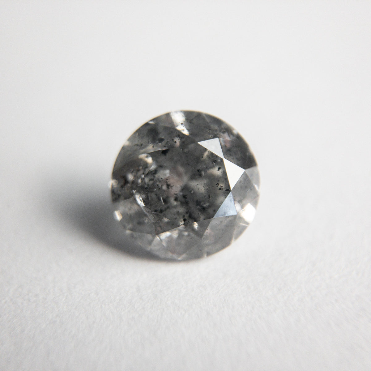 
            1.64ct 7.11x7.04x4.88mm Round Brilliant 18667-01 - Misfit Diamonds