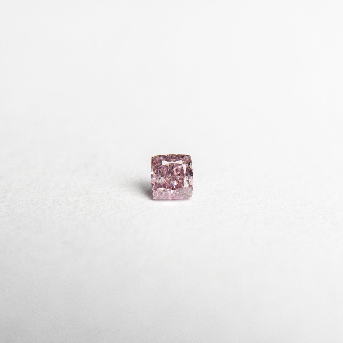 
            0.08ct 2.38x2.24x1.58mm Argyle Fancy Intense Purple Pink Cushion Brilliant 18680-05 - Misfit Diamonds