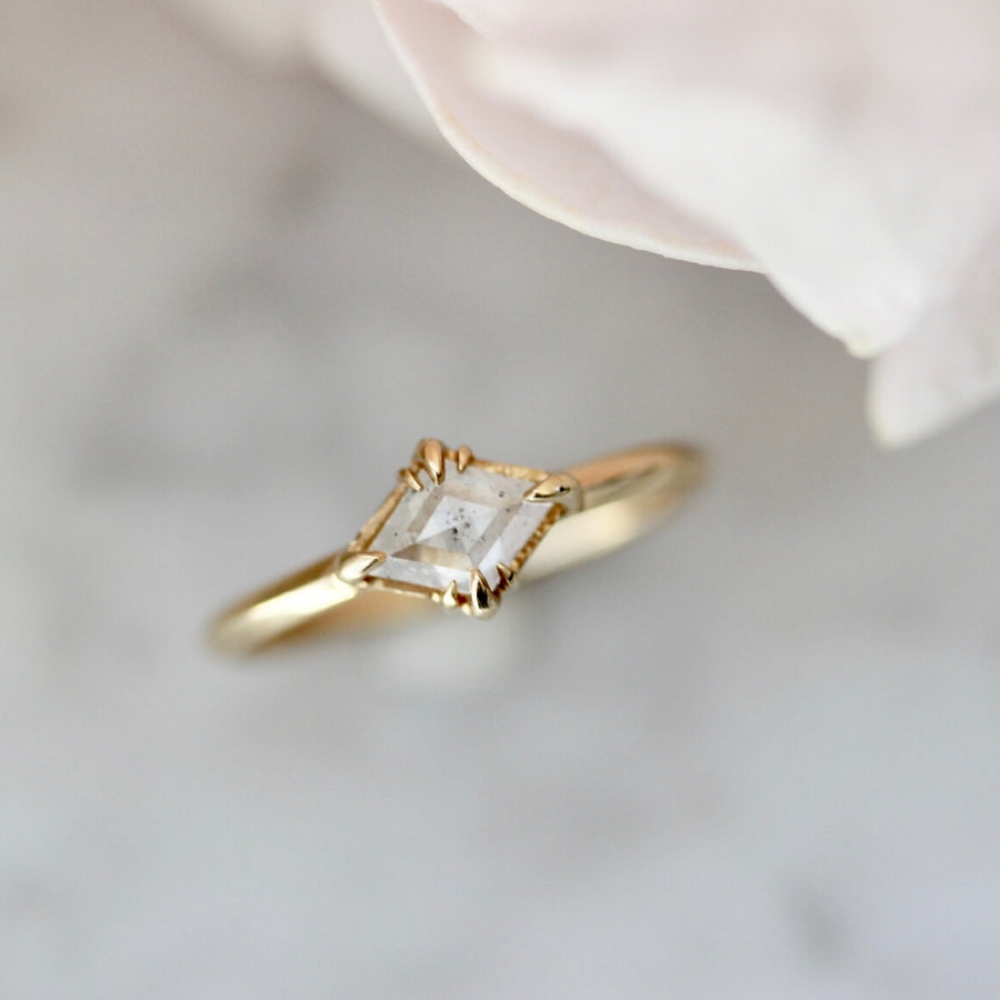 Vega White Lozenge Rose Cut Diamond Ring in Yellow Gold