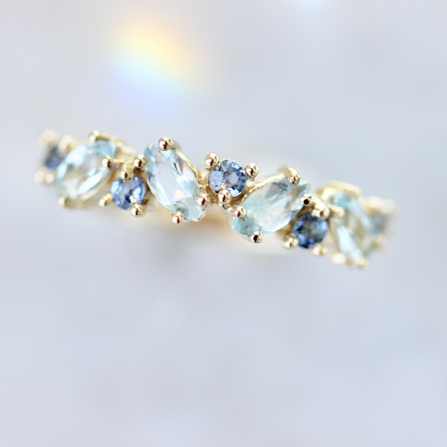 Looking Glass Sapphire & Topaz Medley Band
