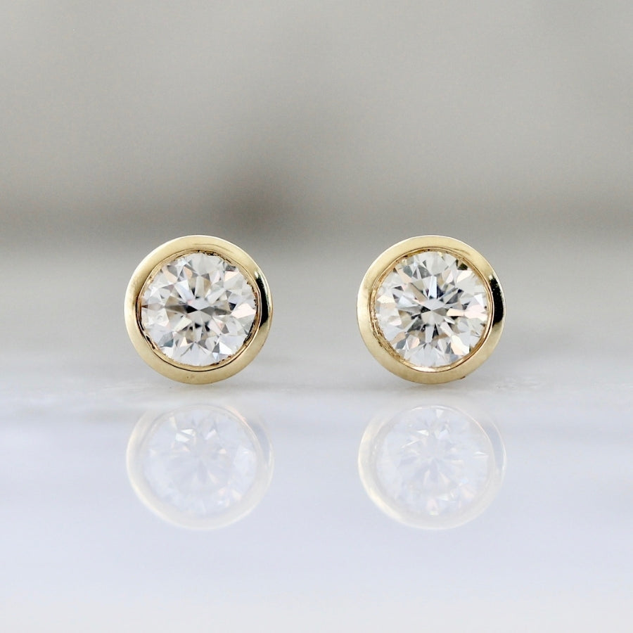 .52 Carats Total White Round Brilliant Cut Diamond Studs