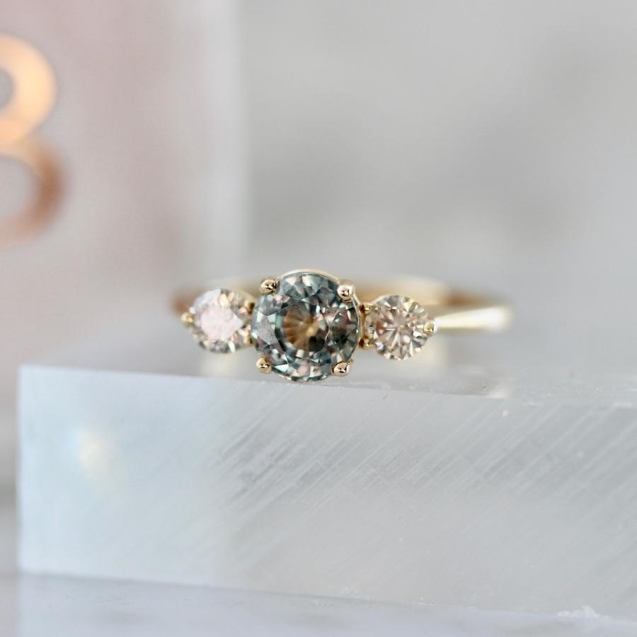 Side Show Olive Green Round Brilliant Cut Sapphire Ring