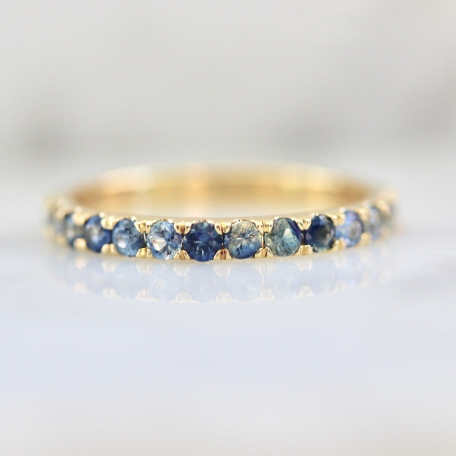 Riptide Round Brilliant Cut Montana & Bi-Color Sapphire Band