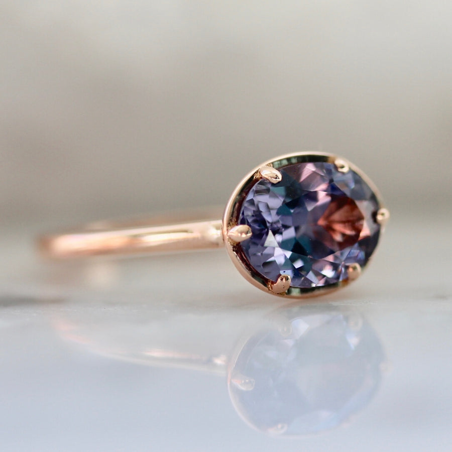 Leia Lavender Oval Cut Spinel Ring in Rose Gold