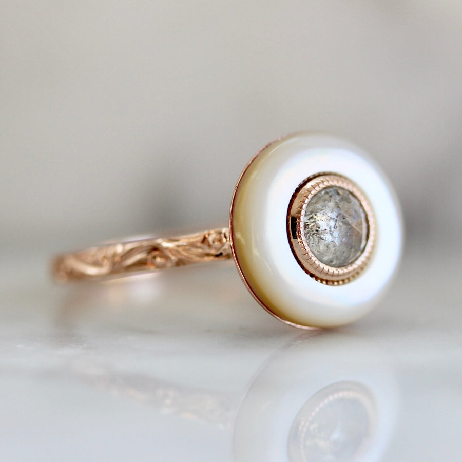 Nadine Mother Of Pearl & Icey Round Rose Cut Diamond Ring in Rose Gold