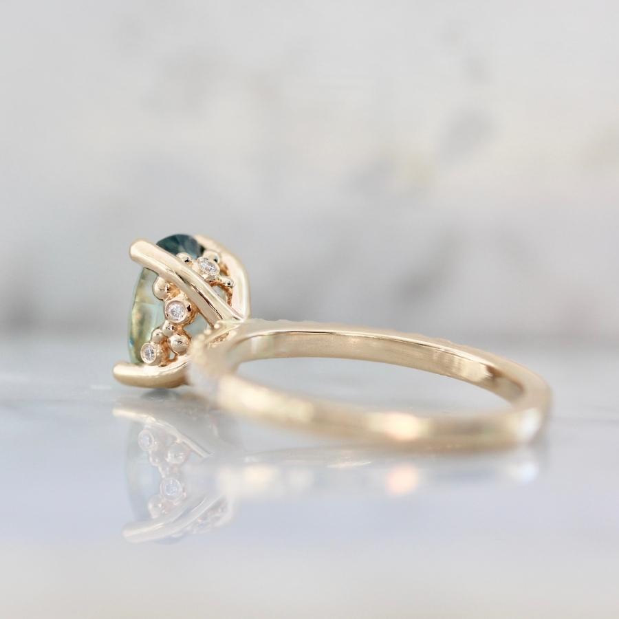 Iria Blue-Green Oval Cut Parti Sapphire Ring