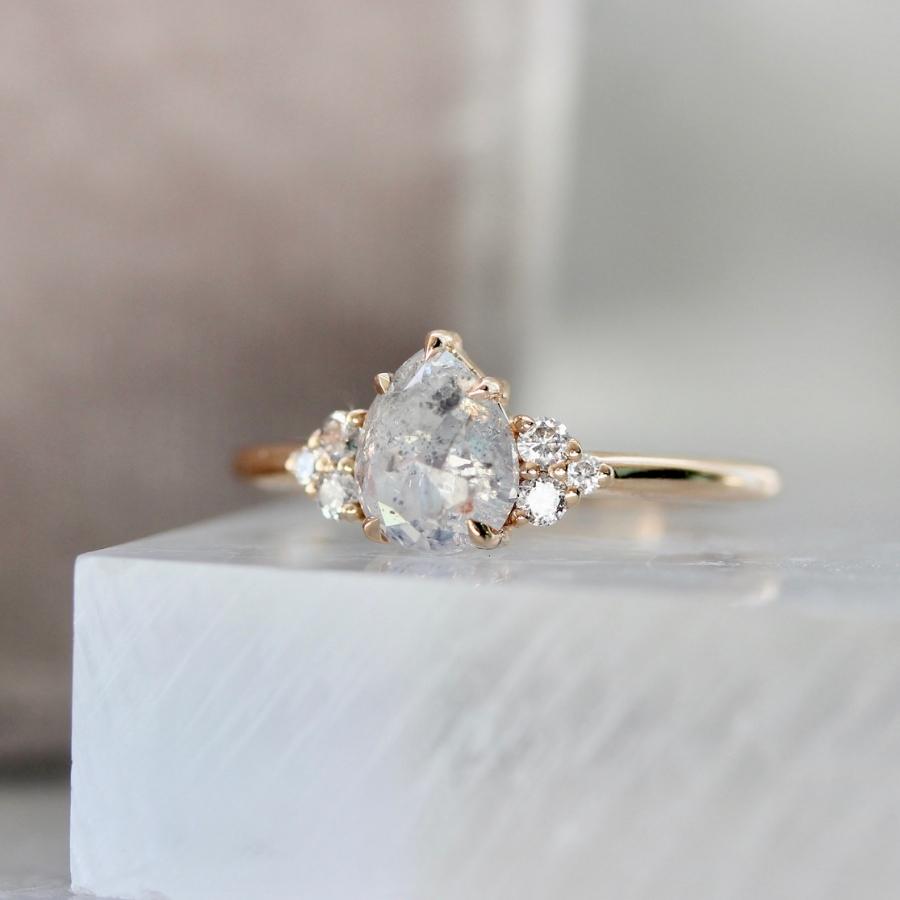 Angel Cake Salt & Pepper Pear Rose Cut Ring