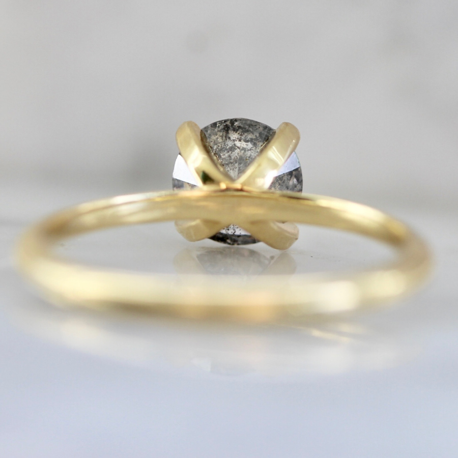 Mona Salt and Pepper Stella With Milgrain Band in Yellow Gold