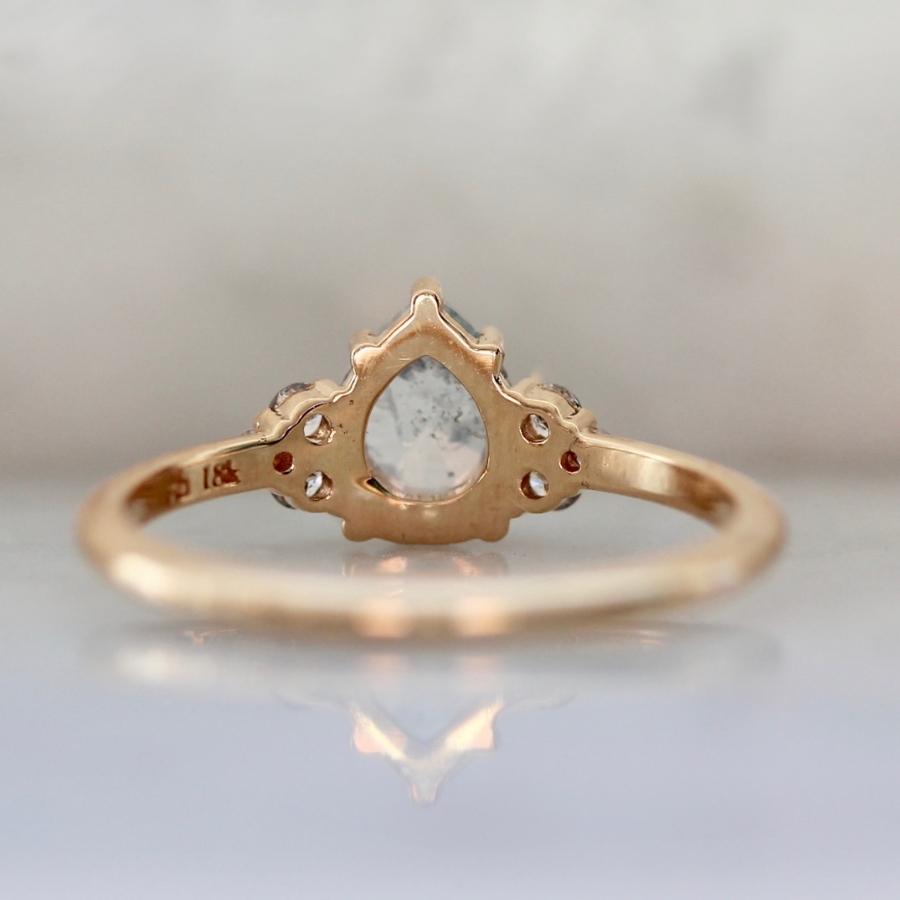 Angel Cake Salt & Pepper Pear Rose Cut Ring