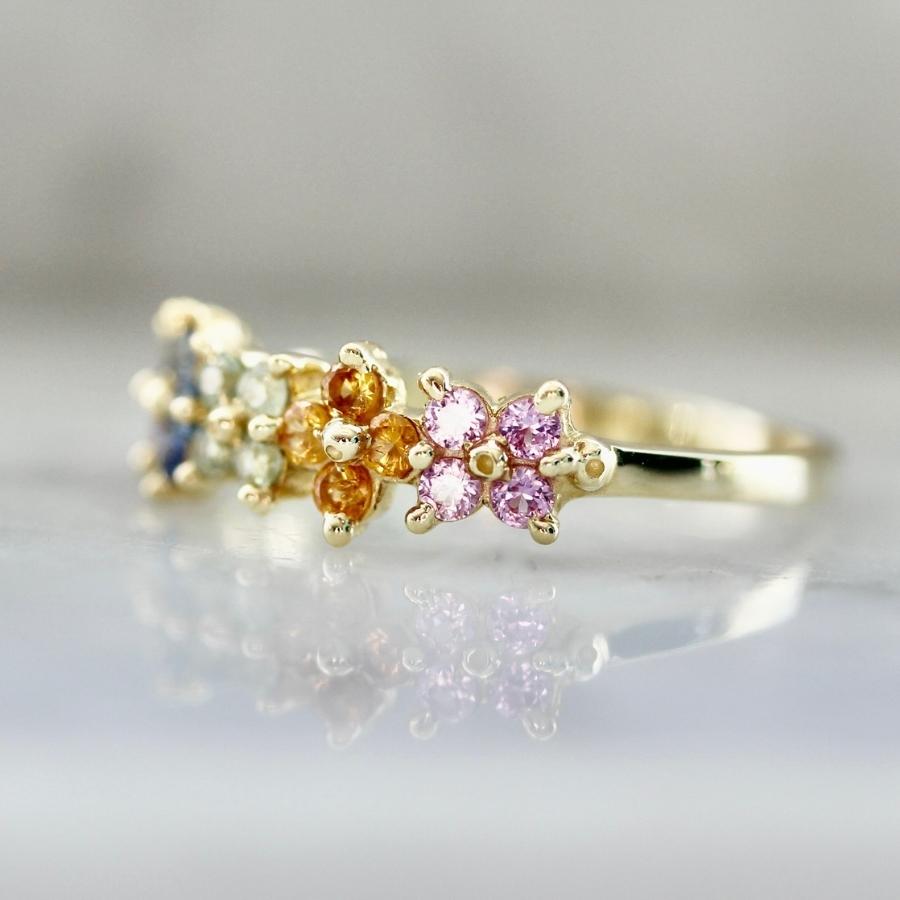 Flower Power Sapphire Medley Band