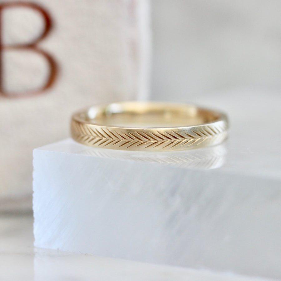 Nirvana Engraved Gold Band