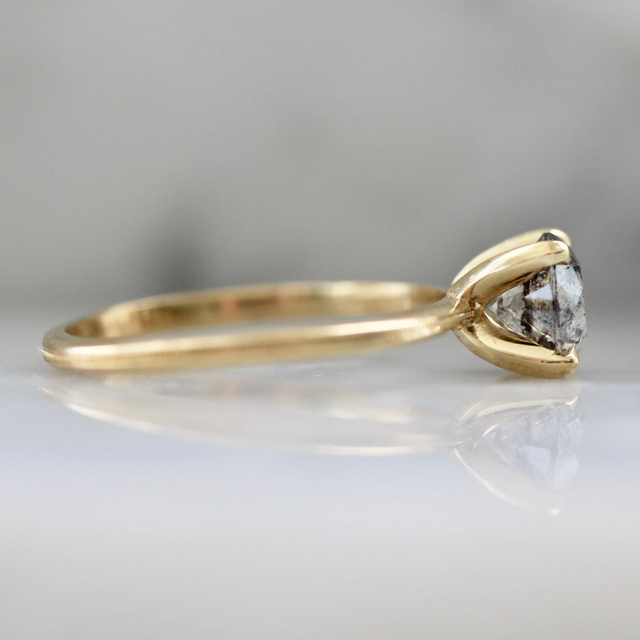 Stella 1.09 Carat Salt & Pepper Round Brilliant Cut Diamond Ring With Milgrain in Yellow Gold