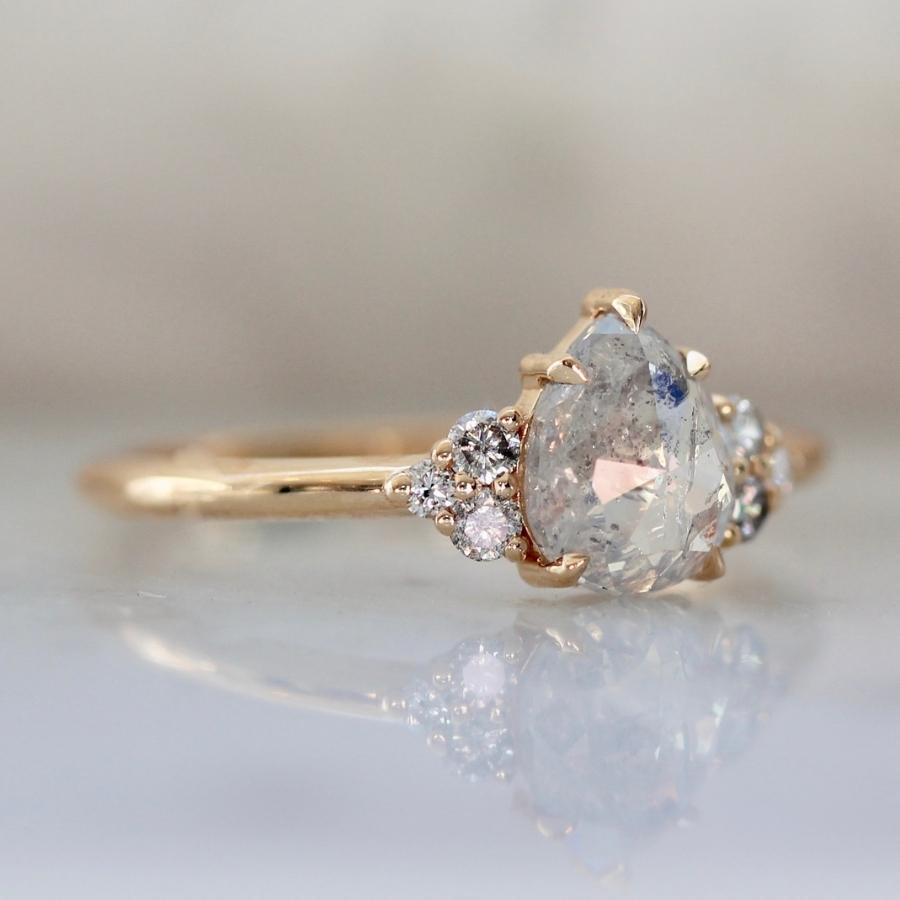 Angel Cake Salt & Pepper Pear Rose Cut Ring