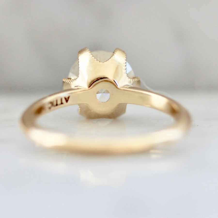 Viola Icey Round Brilliant Cut Diamond Ring in Yellow Gold