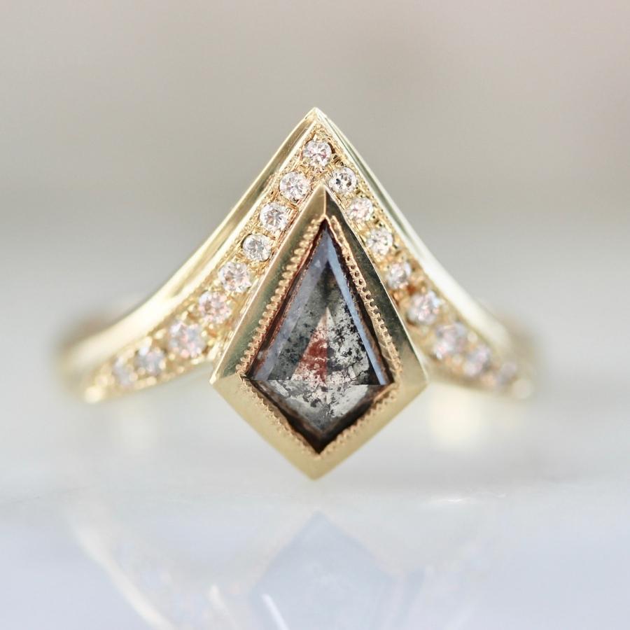 Valkyrie Salt and Pepper Kite Rose Cut Diamond Ring
