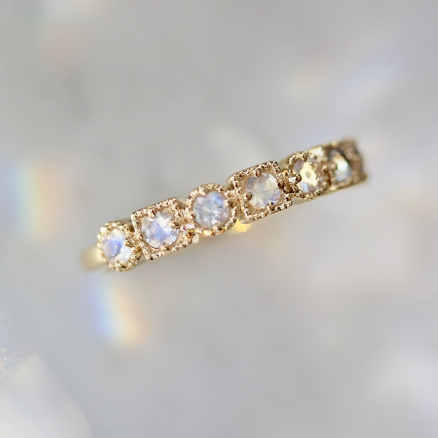 Bellisima Round Brilliant Cut Moonstone Band