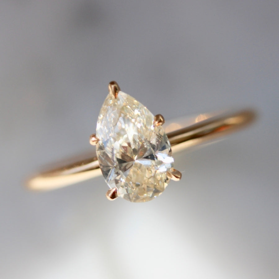 Pirouette Champagne Pear Cut Diamond Ring