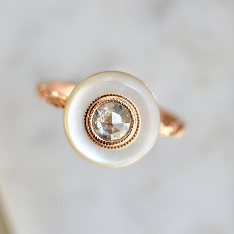 Nadine Mother Of Pearl & Icey Round Rose Cut Diamond Ring in Rose Gold