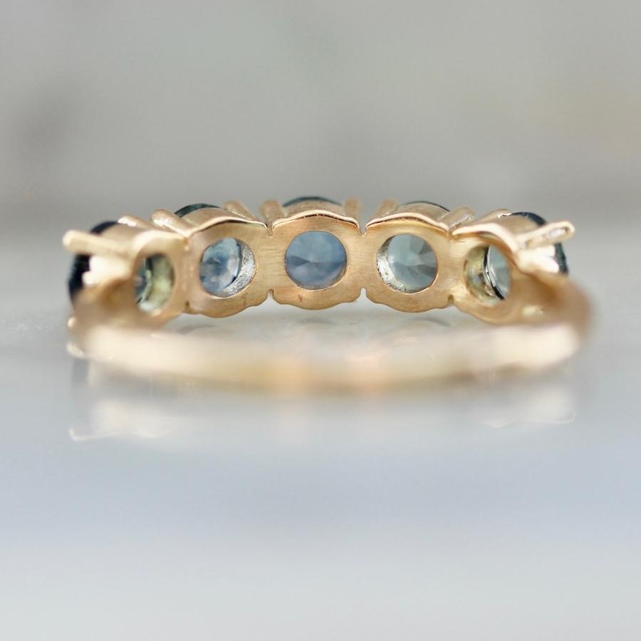 Mykonos Blue Ombré Round Brilliant Cut Sapphire Band