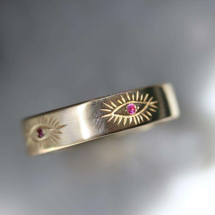 Good Karma Eye Engraved Pink Sapphire Band