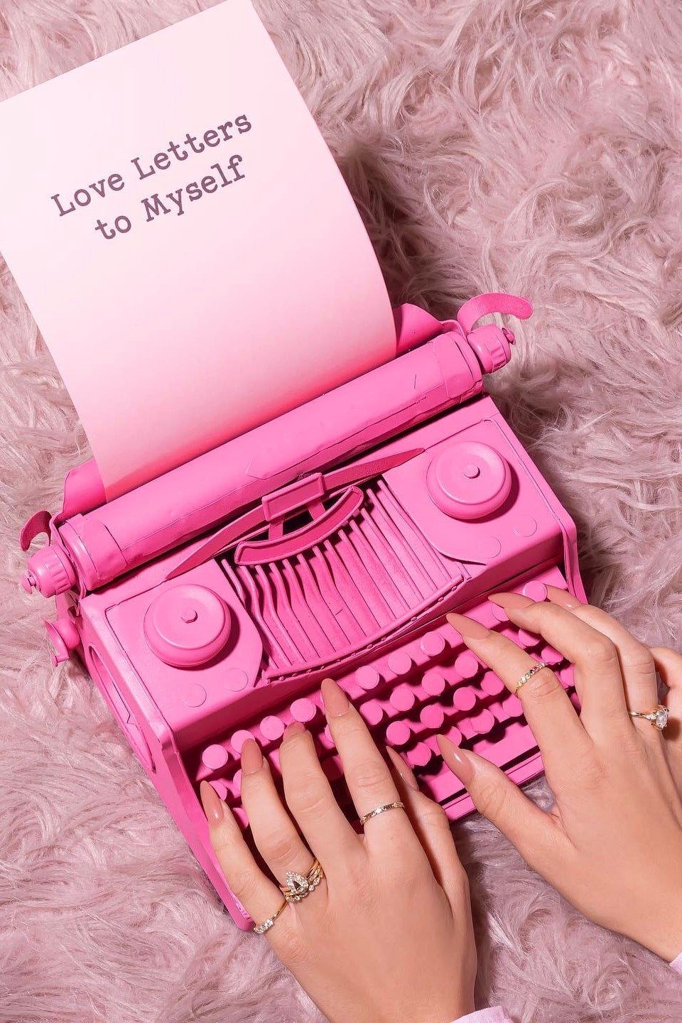 Break Free Round Brilliant Cut Rainbow Sapphire Band