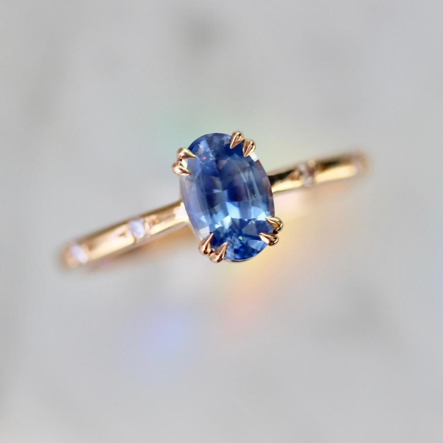 Wonderland Oval Cut Ceylon Sapphire Ring