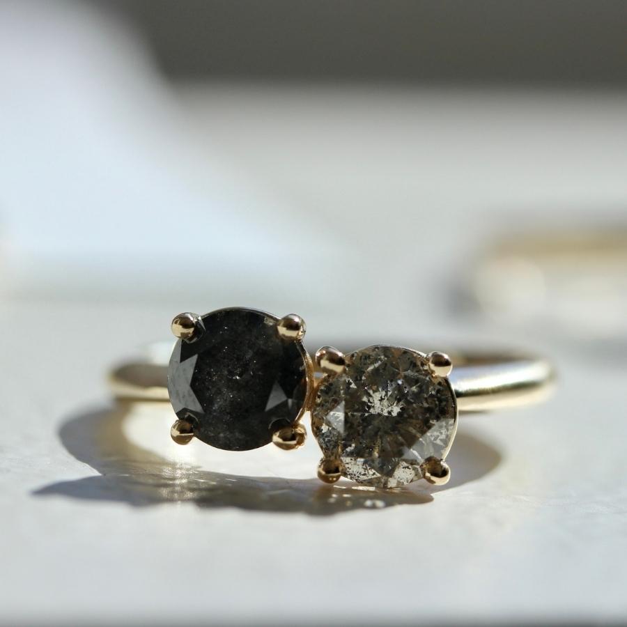 Black Swan Salt and Pepper Moi et Toi Diamond Ring