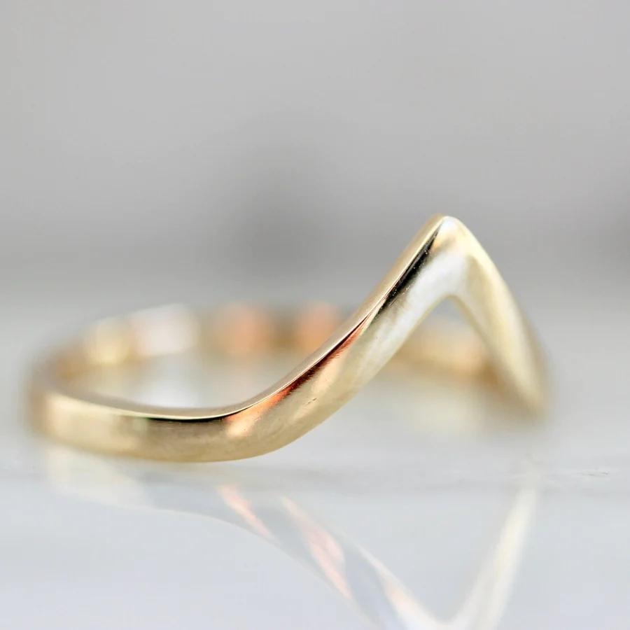 Chevron Gold Band