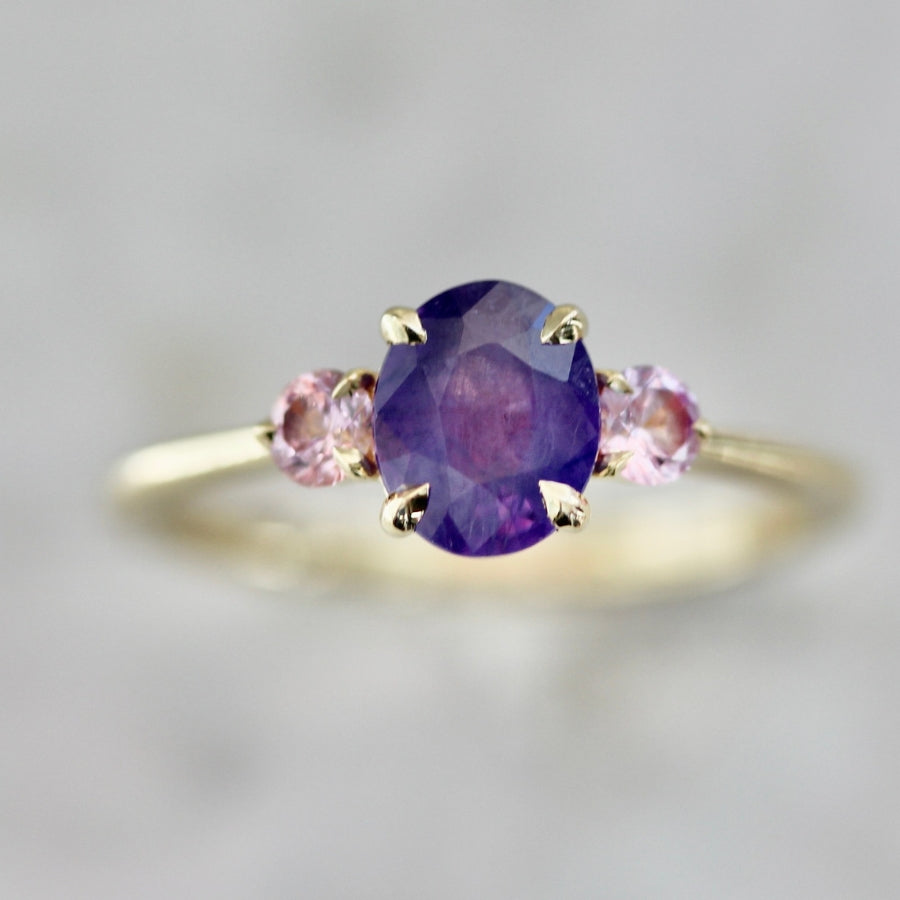 
            Crowd Pleaser Purple Oval Cut Opalescent Sapphire Ring