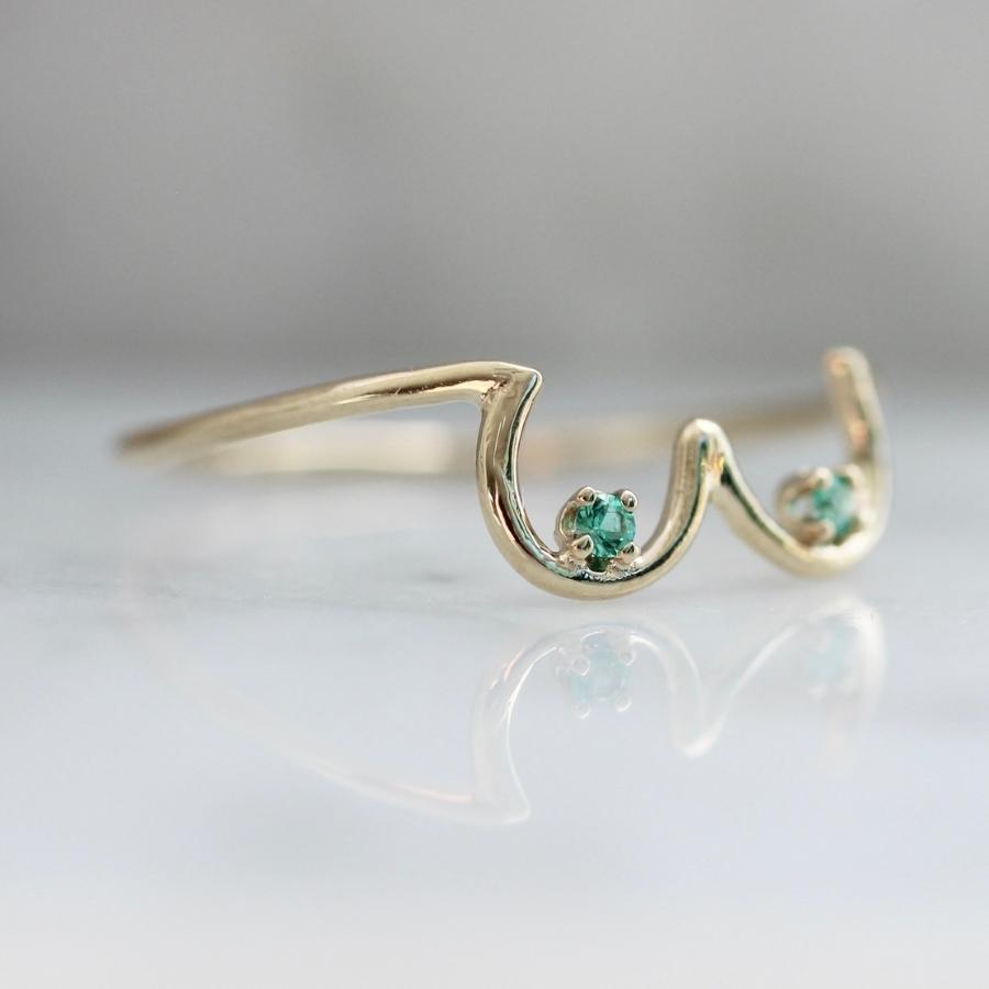 Dallas Maynard Emerald Boobie Ring