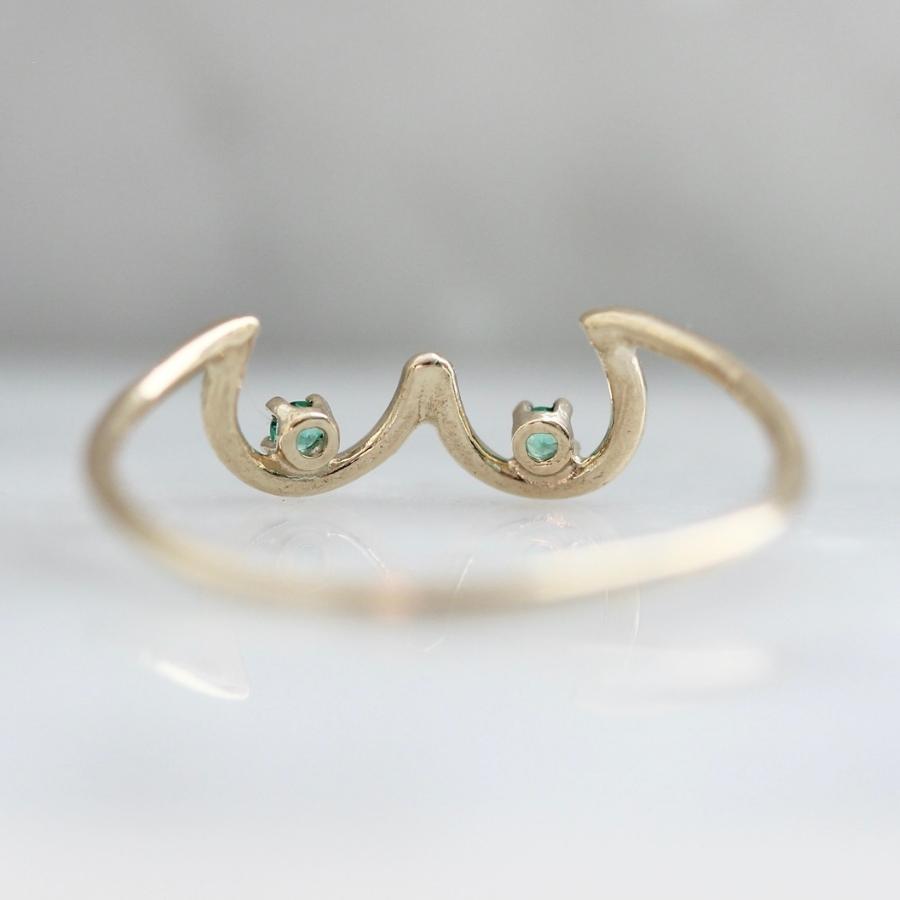 Dallas Maynard Emerald Boobie Ring