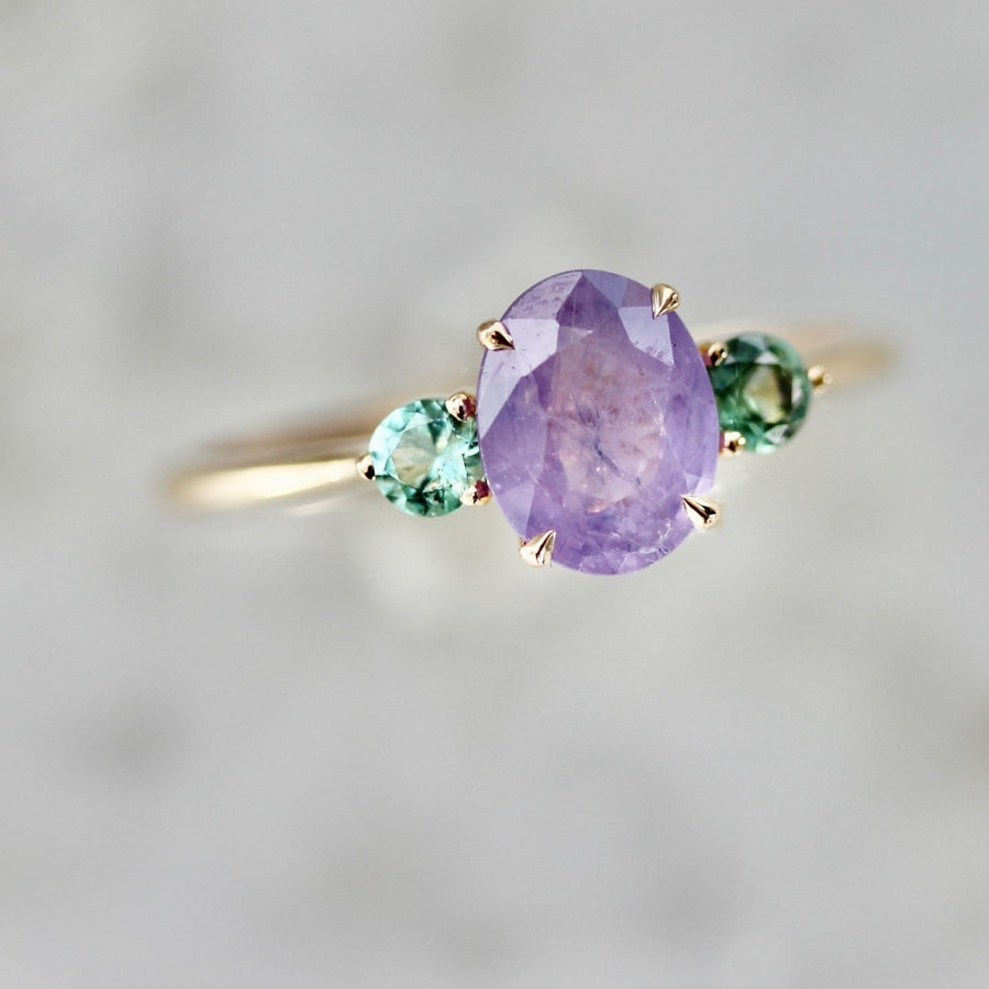Daphne Lilac Oval Cut Sapphire Ring