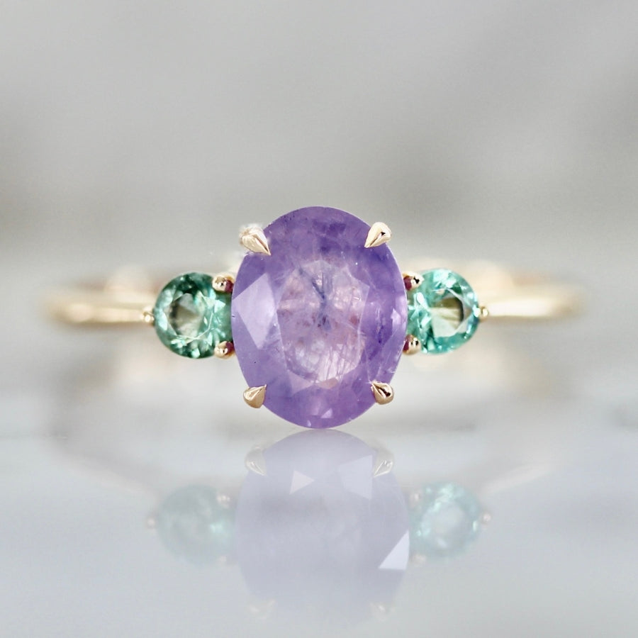
            Daphne Lilac Oval Cut Sapphire Ring