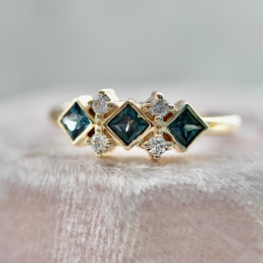 Double Dutch Blue-Green Princess Cut Sapphire & Diamond Ring - Gem